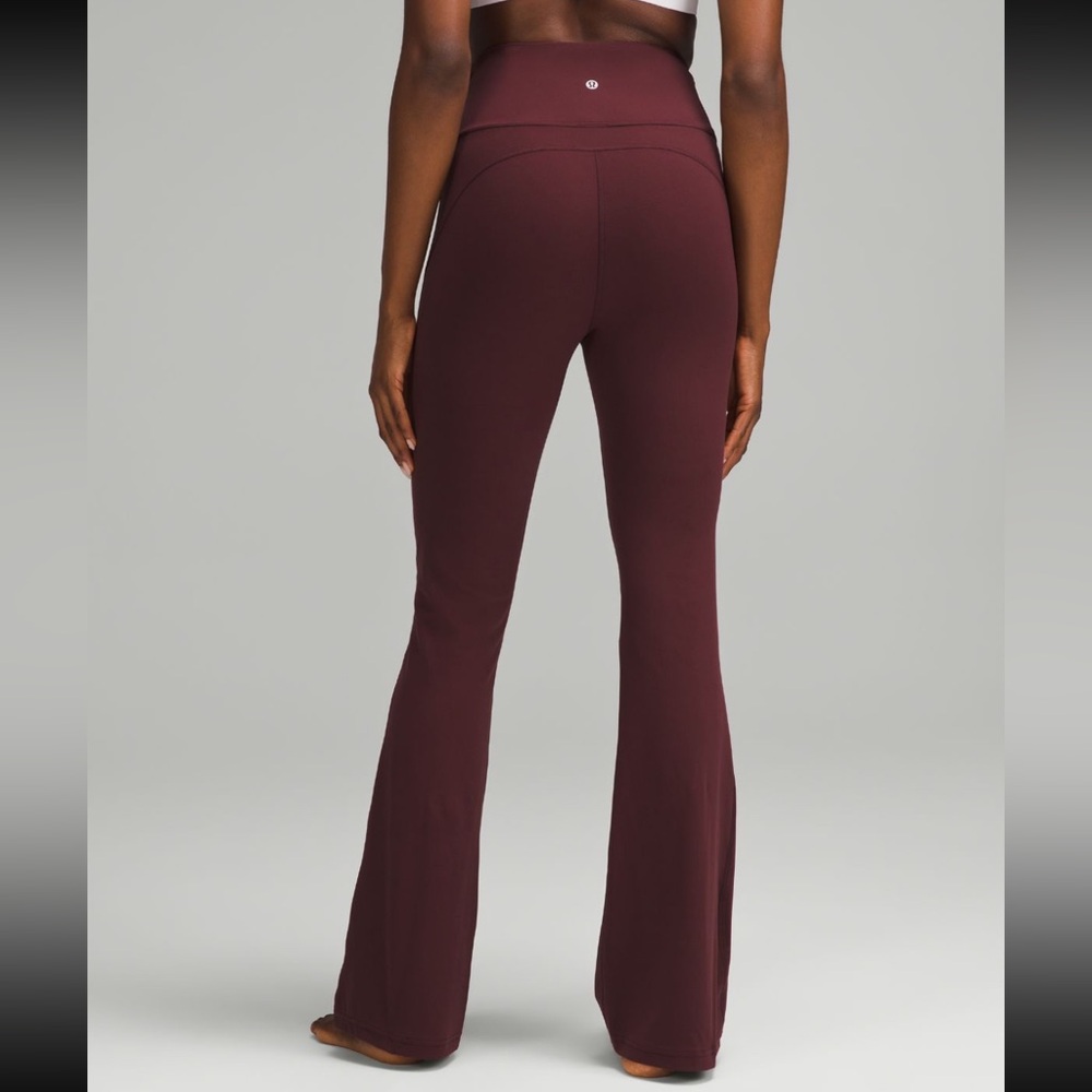 NWT Lululemon Groove Super High Rise Pant Nulu *Regular 32.5" - Picture 1 of 3